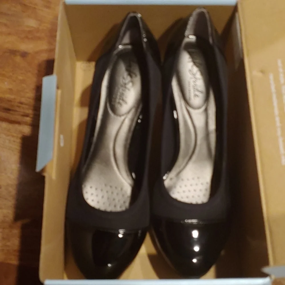 NIB Life Stride Pargi Stret Blk MIC